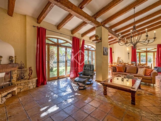 Chalet de 7 habitaciones en Benissa en venta con piscina garaje - 995.000 € (Ref: 7168446)