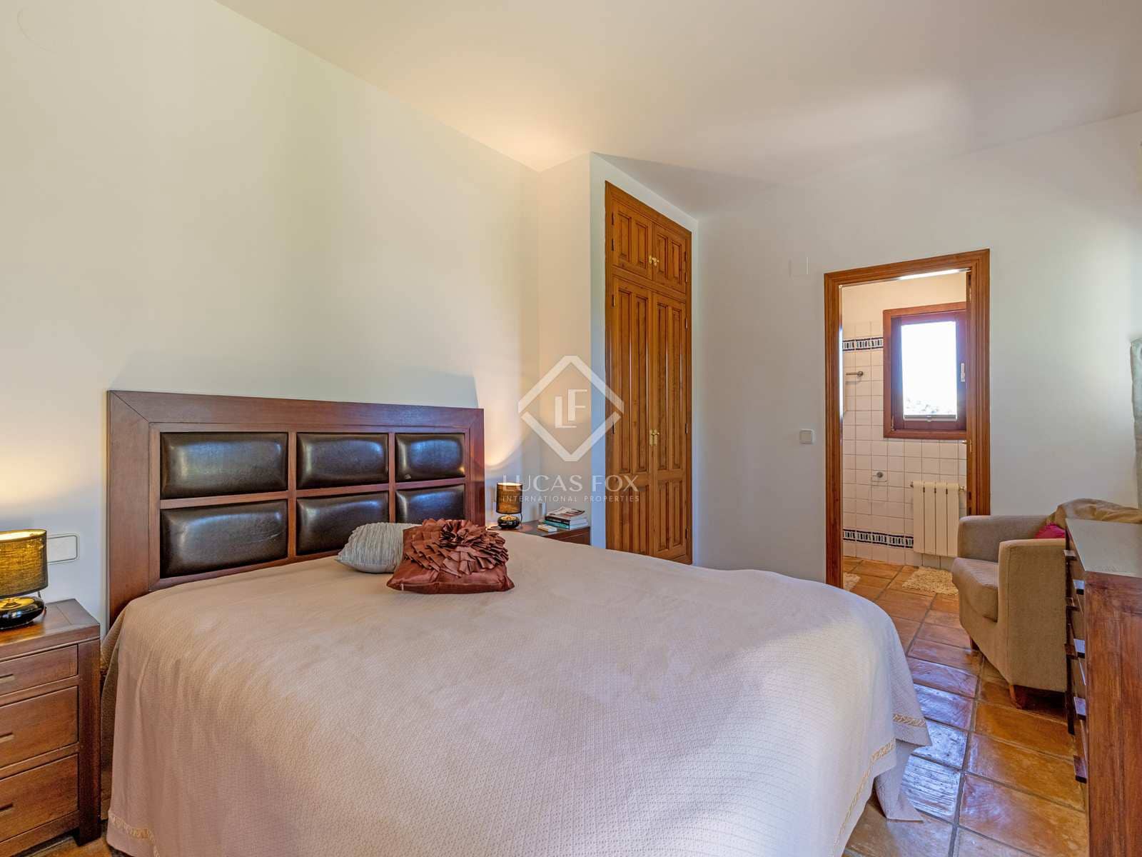 7 sypialnia Willa na sprzedaż w Benissa z basenem garażem - 995 000 € (Ref: 7168446)