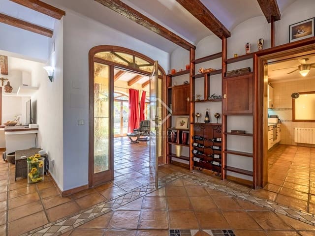 Chalet de 7 habitaciones en Benissa en venta con piscina garaje - 995.000 € (Ref: 7168446)