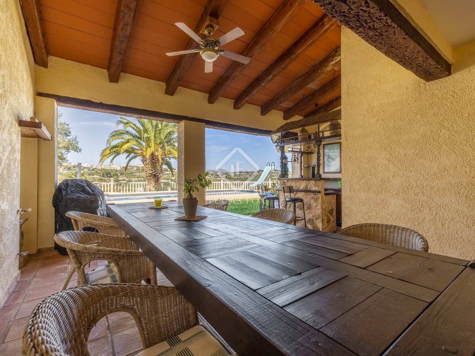 7 sypialnia Willa na sprzedaż w Benissa z basenem garażem - 995 000 € (Ref: 7168446)