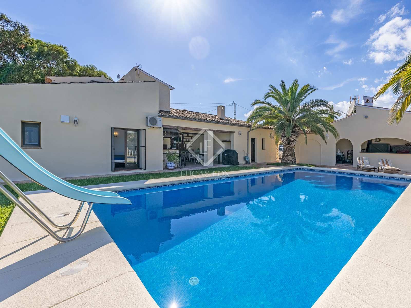 7 sypialnia Willa na sprzedaż w Benissa z basenem garażem - 995 000 € (Ref: 7168446)