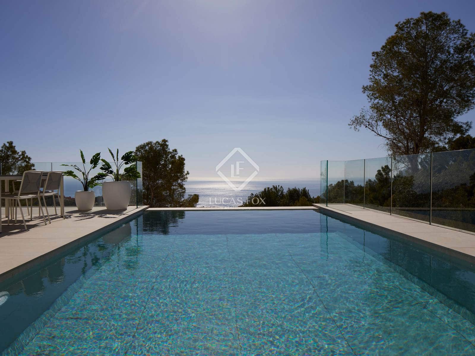 4 bedroom Villa for sale in Altea with pool garage - € 2,135,000 (Ref: 7177611)