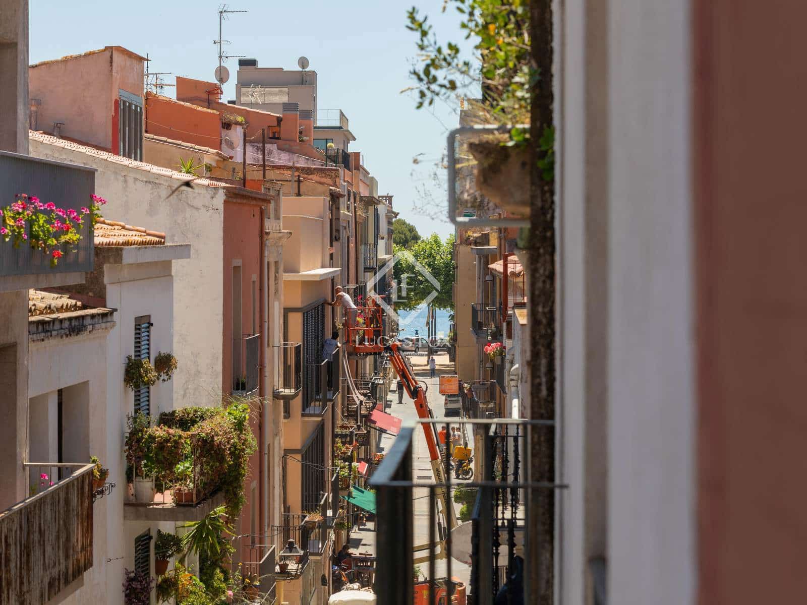 6 bedroom Villa for sale in Sant Feliu de Guixols - € 830,000 (Ref: 7182810)