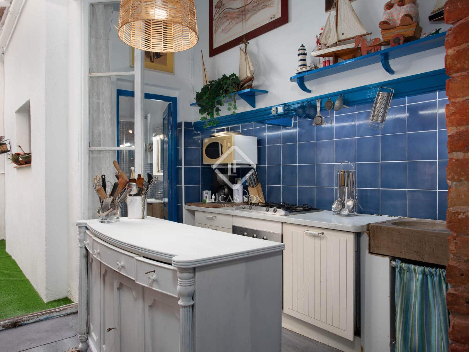 6 bedroom Villa for sale in Sant Feliu de Guixols - € 830,000 (Ref: 7182810)