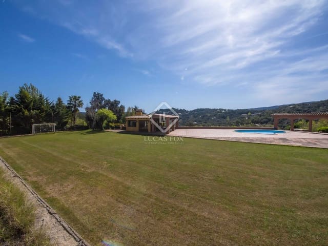 3 makuuhuone Huvila myytävänä paikassa Santa Cristina d'Aro mukana uima-altaan 
autotalli - 880 000 € (Ref: 7182815)