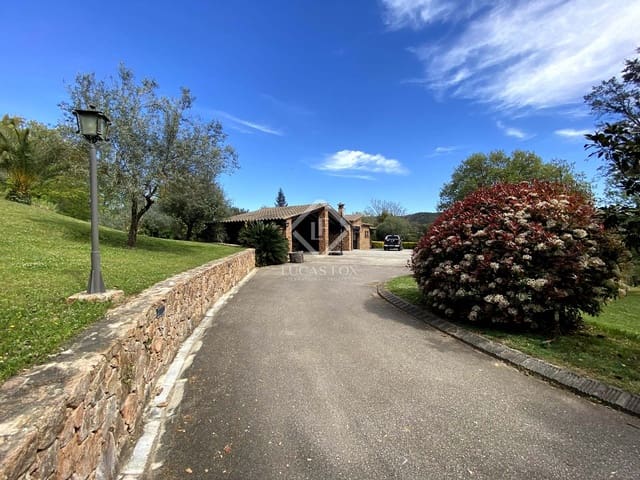 3 quarto Quinta/Casa Rural para venda em Santa Cristina d'Aro com piscina garagem - 1 300 000 € (Ref: 7182821)