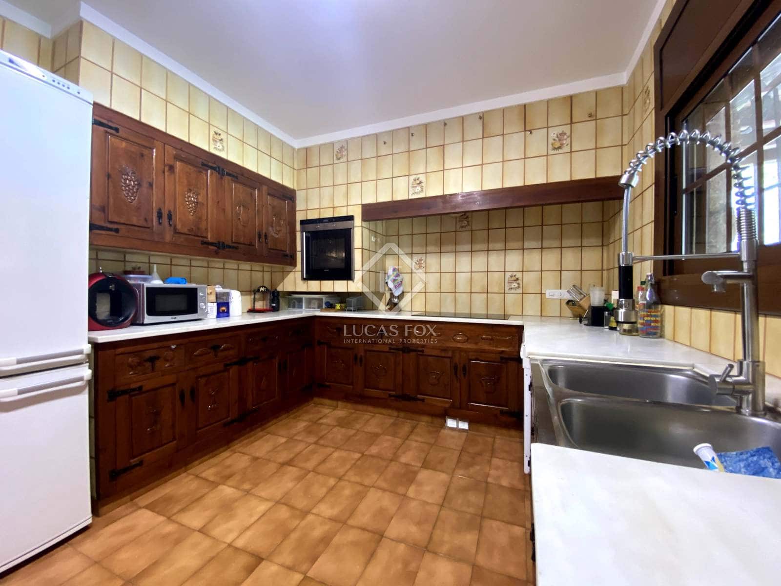 3 soveværelse Finca/Landehus til salg i Santa Cristina d'Aro med swimmingpool garage - € 1.300.000 (Ref: 7182821)