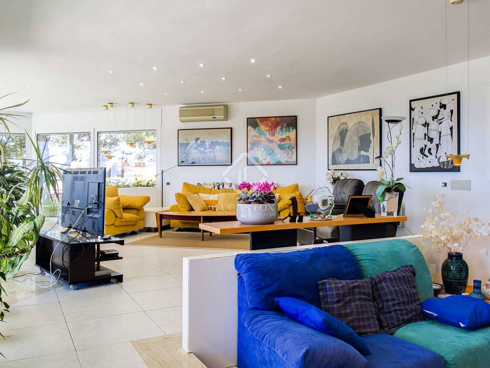 6 soveværelse Villa til salg i Torredembarra med swimmingpool garage - € 2.400.000 (Ref: 7182842)