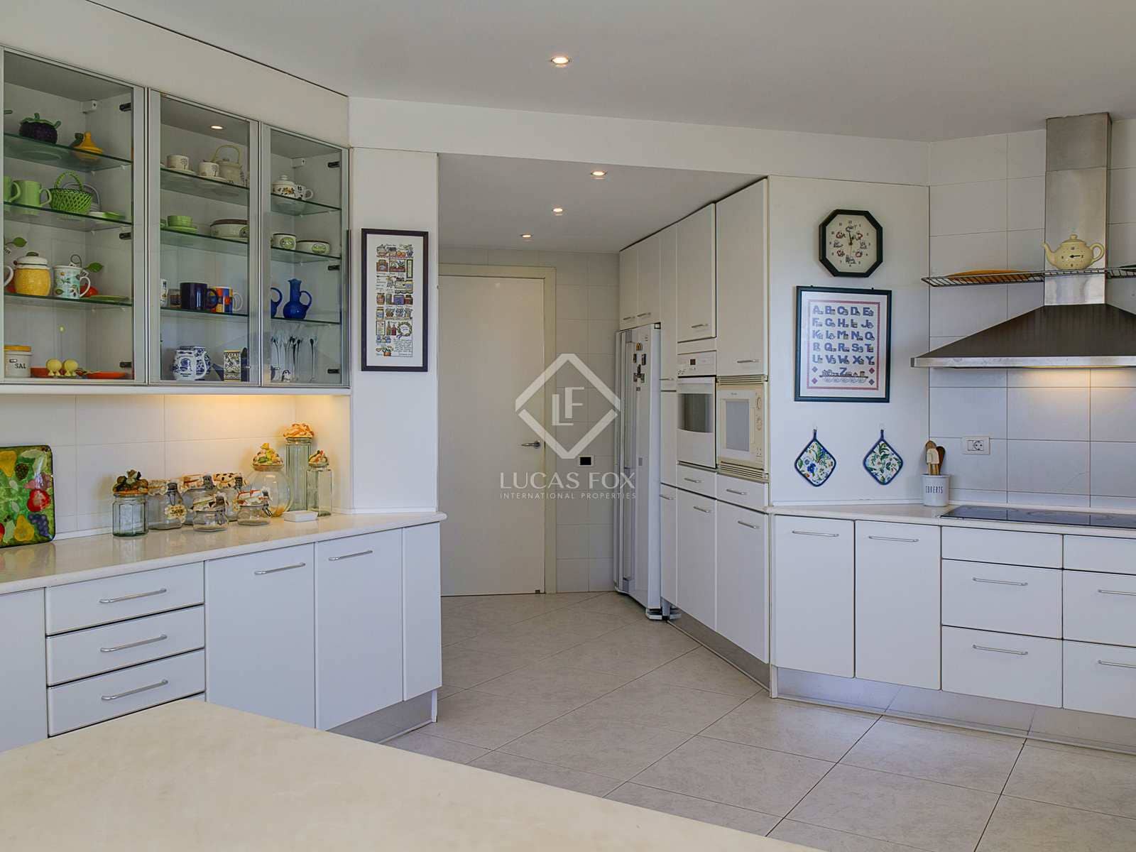 6 soveværelse Villa til salg i Torredembarra med swimmingpool garage - € 2.400.000 (Ref: 7182842)