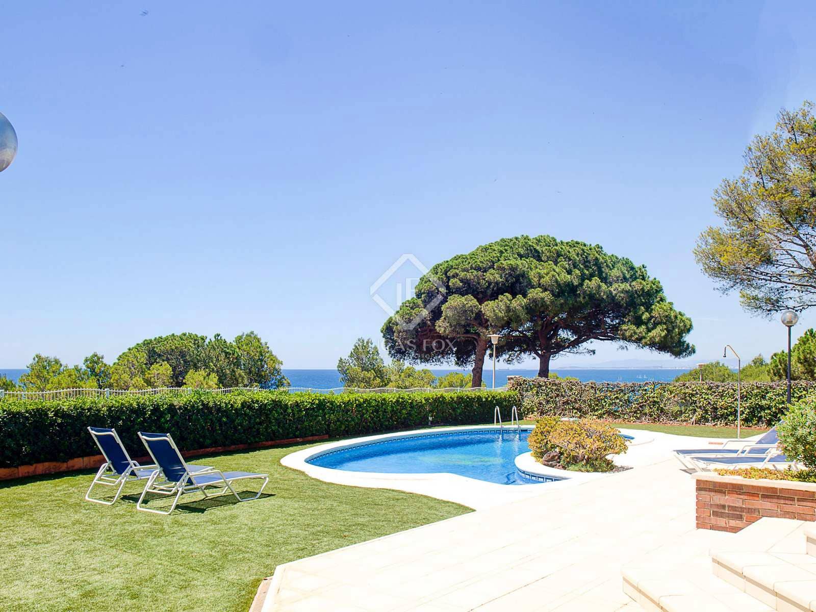 6 soveværelse Villa til salg i Torredembarra med swimmingpool garage - € 2.400.000 (Ref: 7182842)