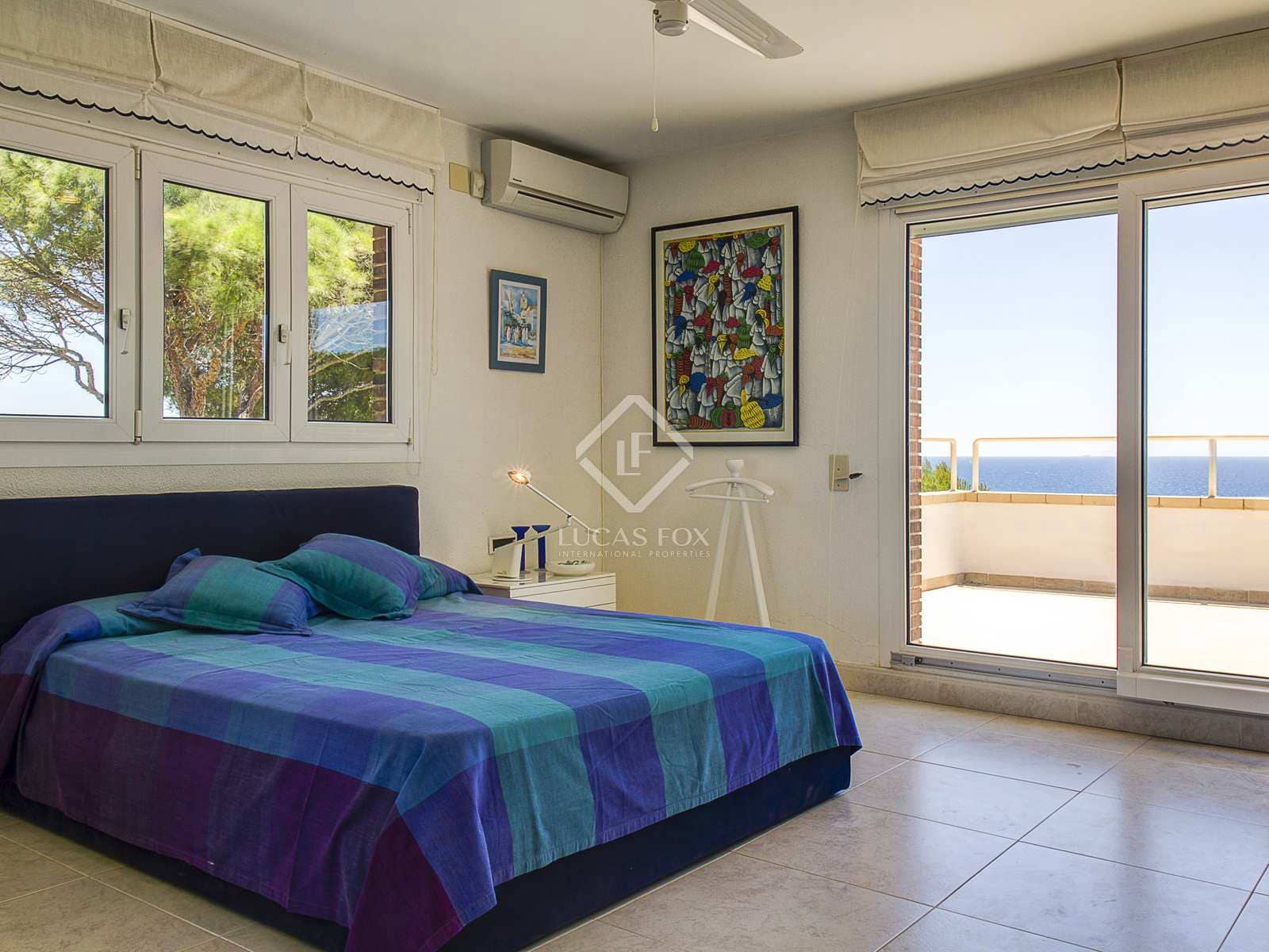 6 soveværelse Villa til salg i Torredembarra med swimmingpool garage - € 2.400.000 (Ref: 7182842)