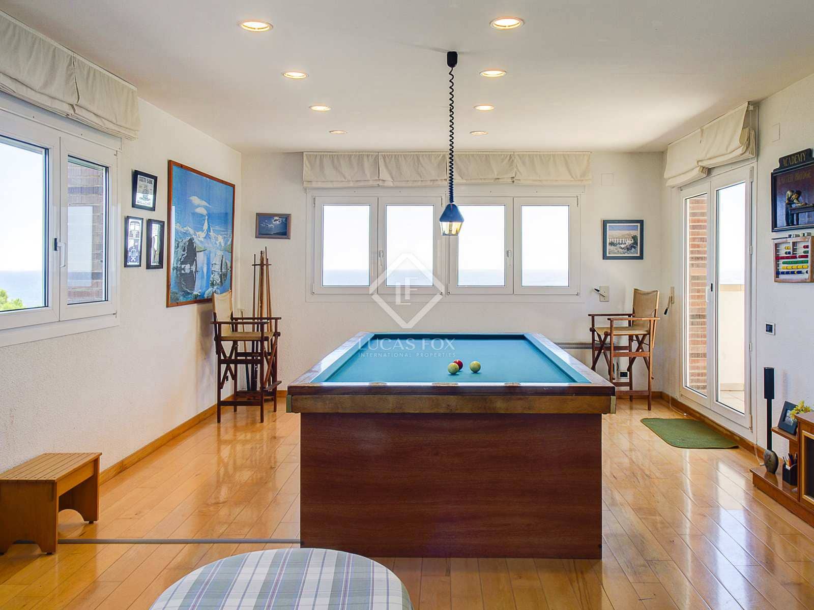 6 soveværelse Villa til salg i Torredembarra med swimmingpool garage - € 2.400.000 (Ref: 7182842)