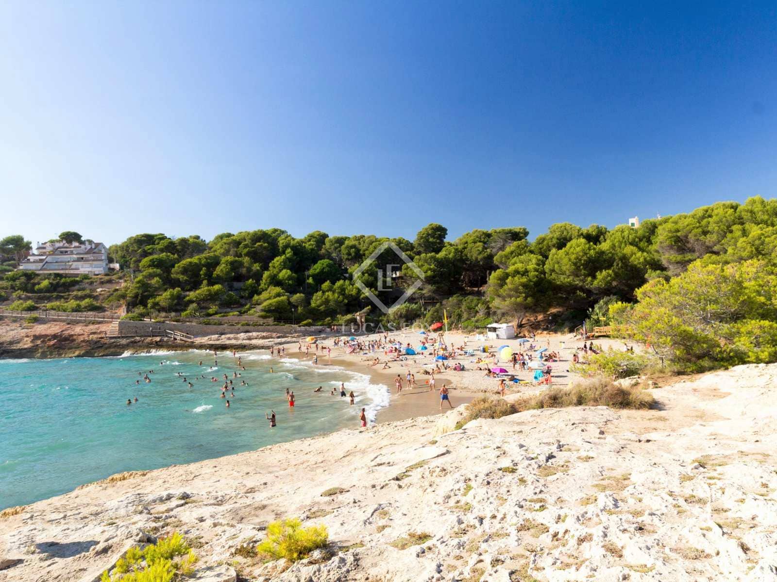 6 soveværelse Villa til salg i Torredembarra med swimmingpool garage - € 2.400.000 (Ref: 7182842)