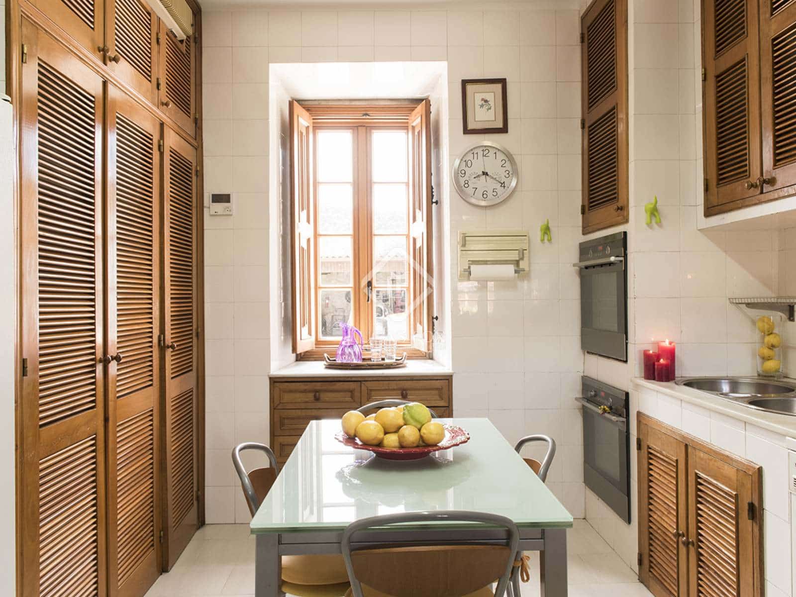 7 soveværelse Villa til salg i Nigran med swimmingpool garage - € 1.700.000 (Ref: 7182844)