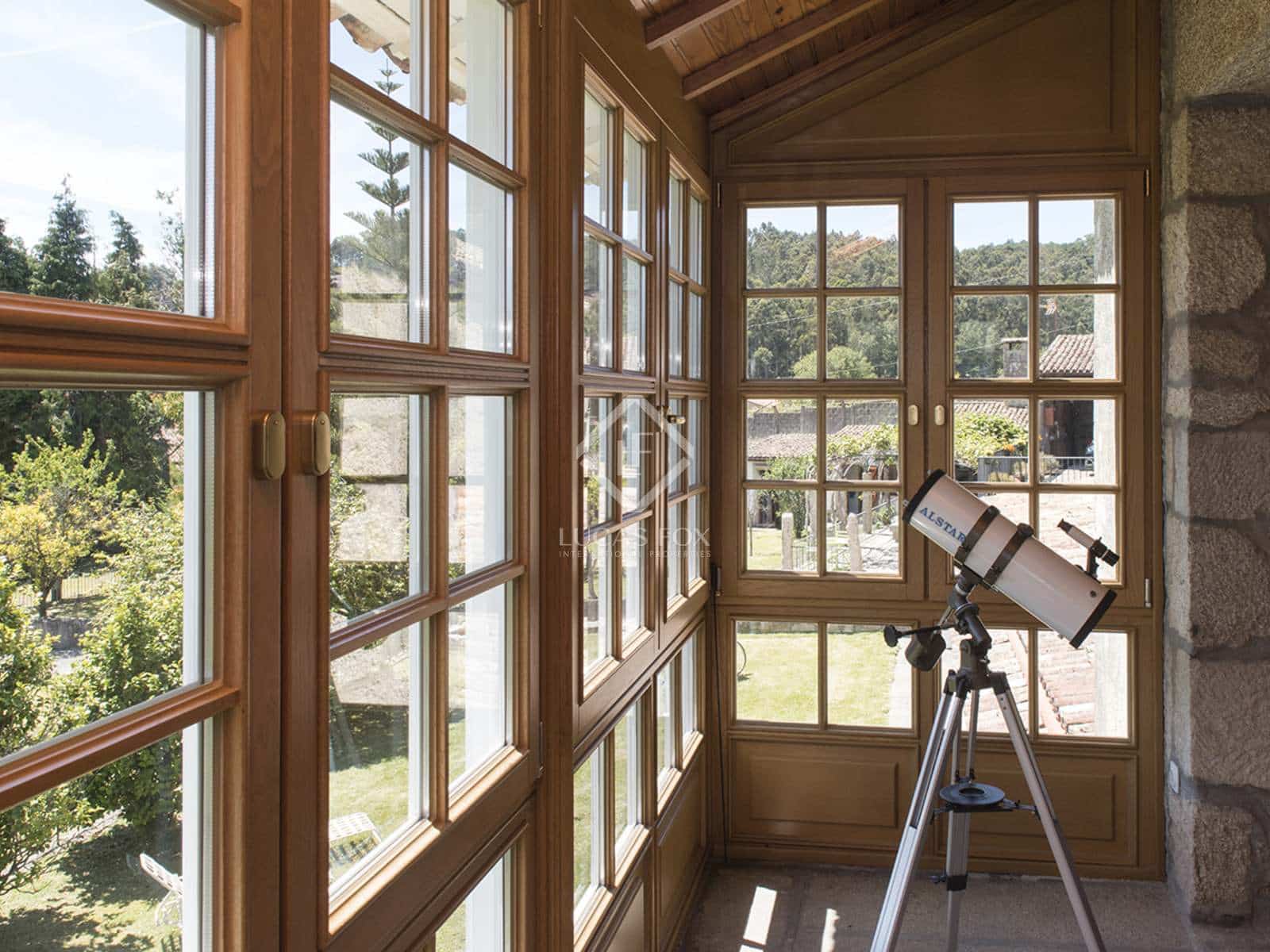 7 soveværelse Villa til salg i Nigran med swimmingpool garage - € 1.700.000 (Ref: 7182844)