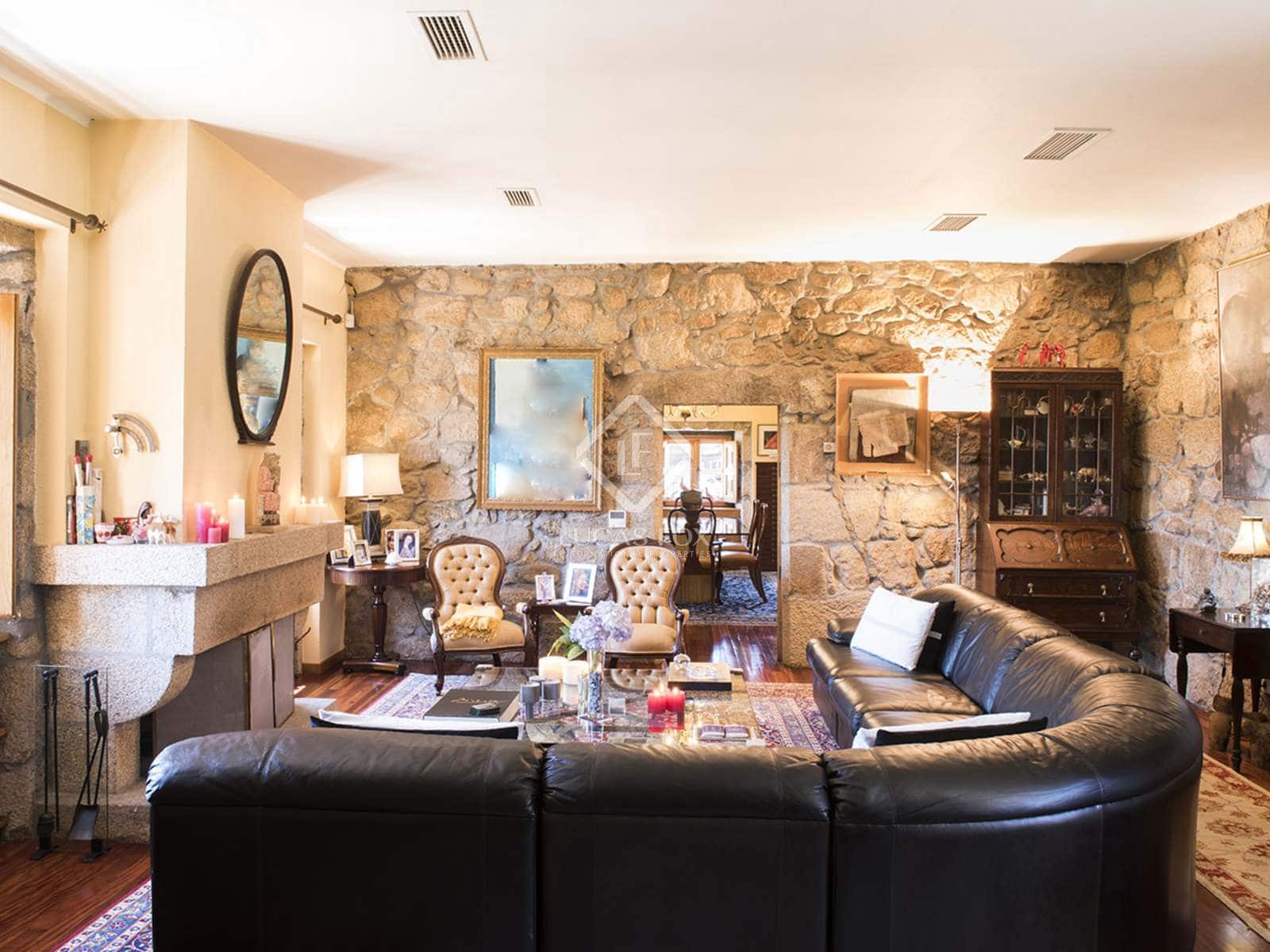 7 soveværelse Villa til salg i Nigran med swimmingpool garage - € 1.700.000 (Ref: 7182844)