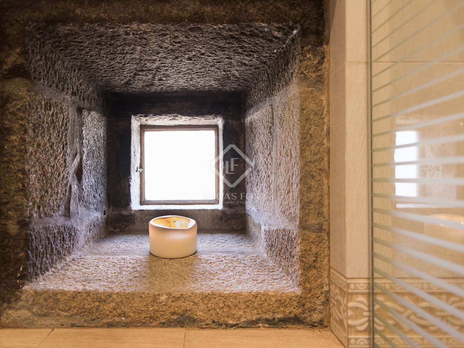 7 soveværelse Villa til salg i Nigran med swimmingpool garage - € 1.700.000 (Ref: 7182844)