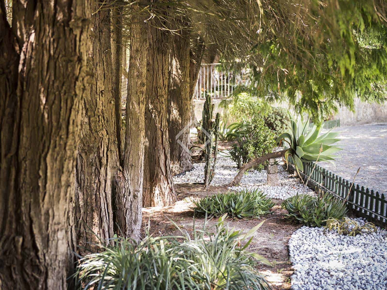 7 soveværelse Villa til salg i Nigran med swimmingpool garage - € 1.700.000 (Ref: 7182844)