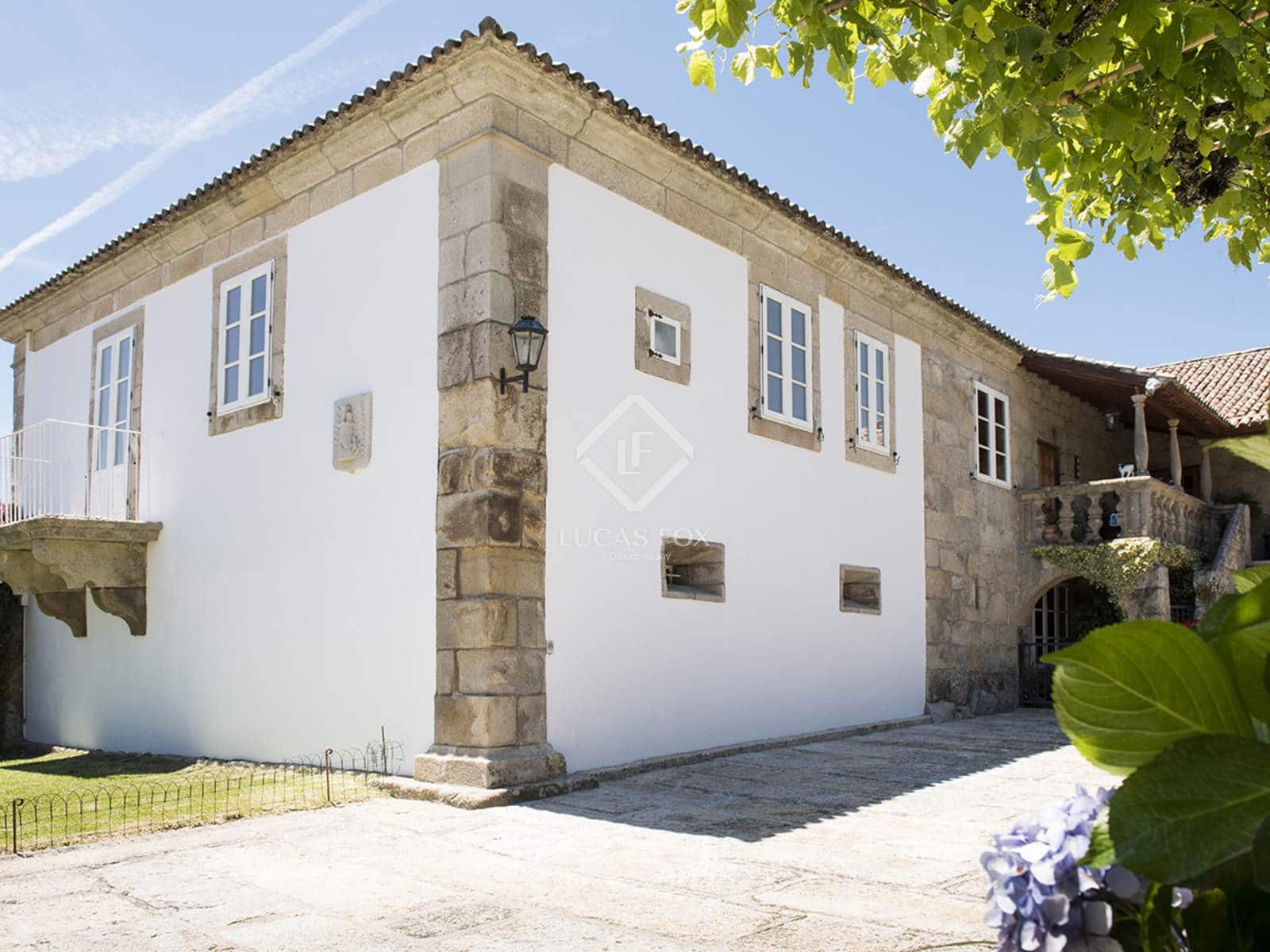 7 soveværelse Villa til salg i Nigran med swimmingpool garage - € 1.700.000 (Ref: 7182844)