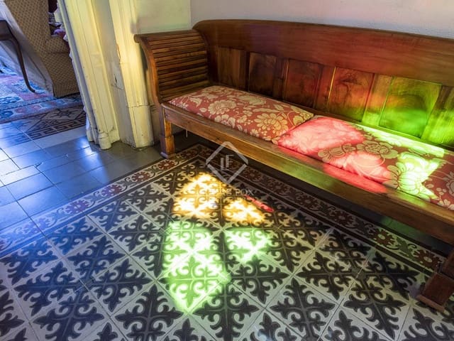 5 bedroom Villa for sale in O Porriño with garage - € 1,850,000 (Ref: 7182852)