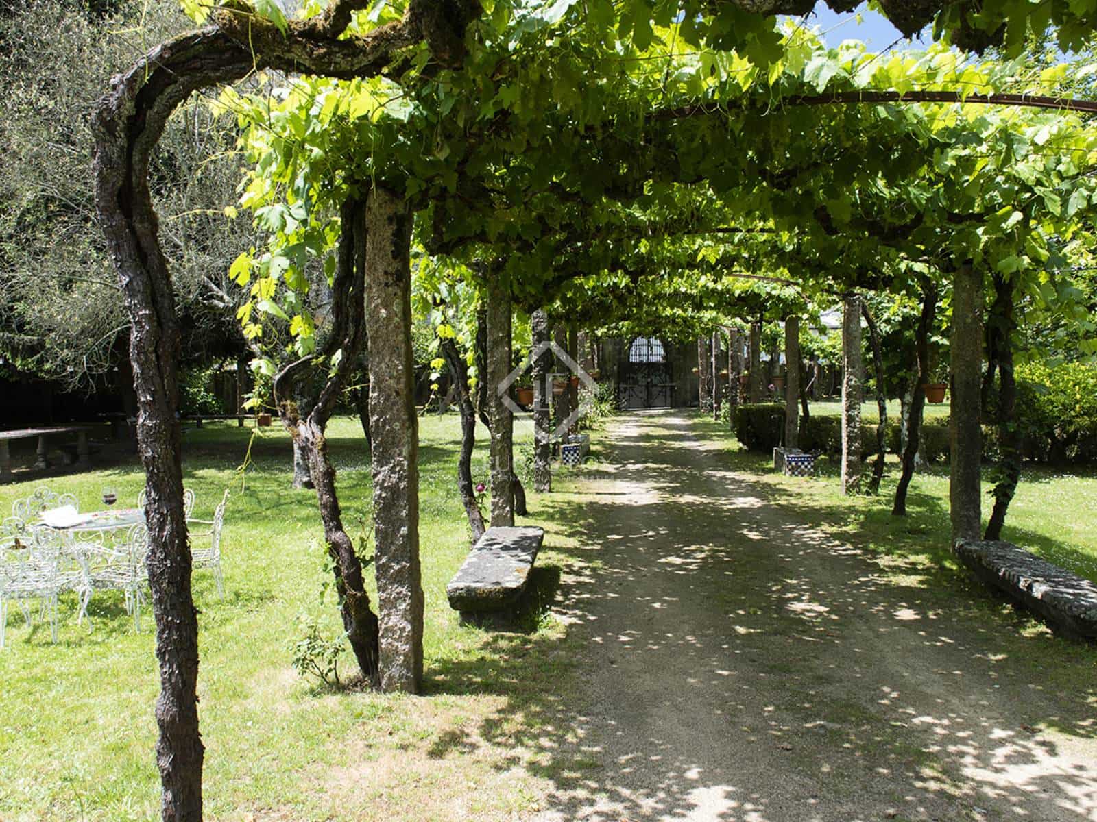 5 sovrum Villa till salu i O Porrino med garage - 1 850 000 € (Ref: 7182852)