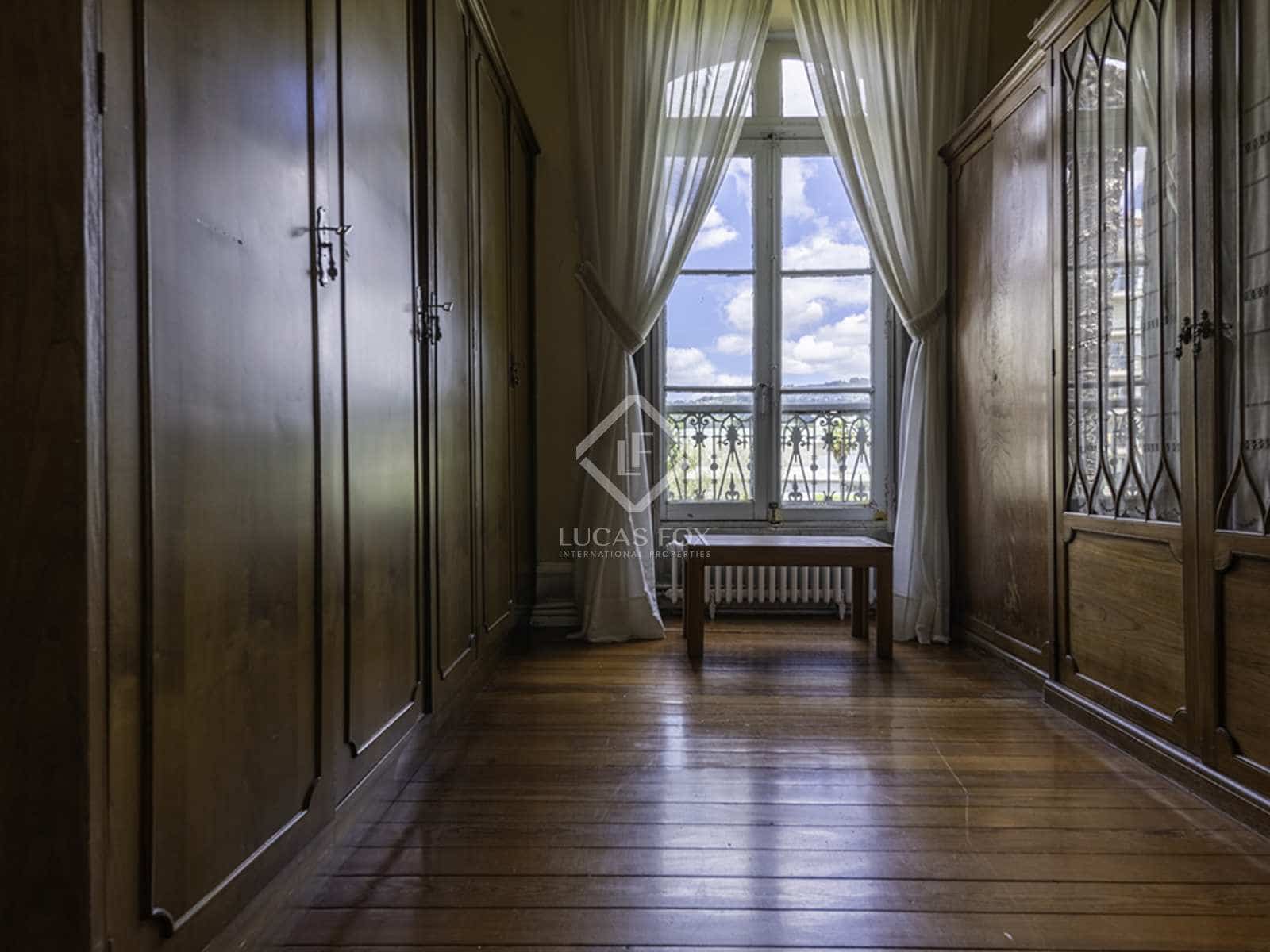 5 sovrum Villa till salu i O Porrino med garage - 1 850 000 € (Ref: 7182852)