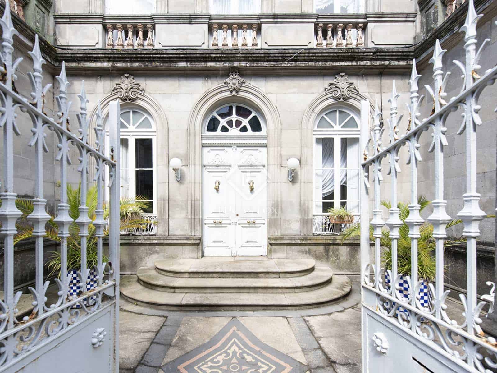 5 sovrum Villa till salu i O Porrino med garage - 1 850 000 € (Ref: 7182852)