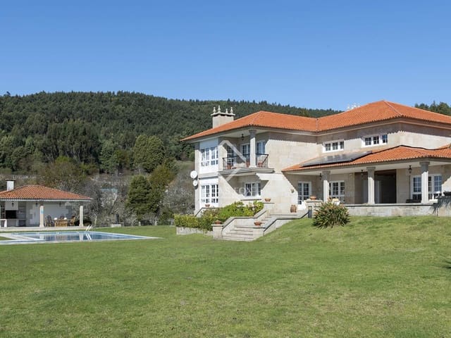 6 makuuhuone Huvila myytävänä paikassa Samieira, Poio - 1 400 000 € (Ref: 7182855)