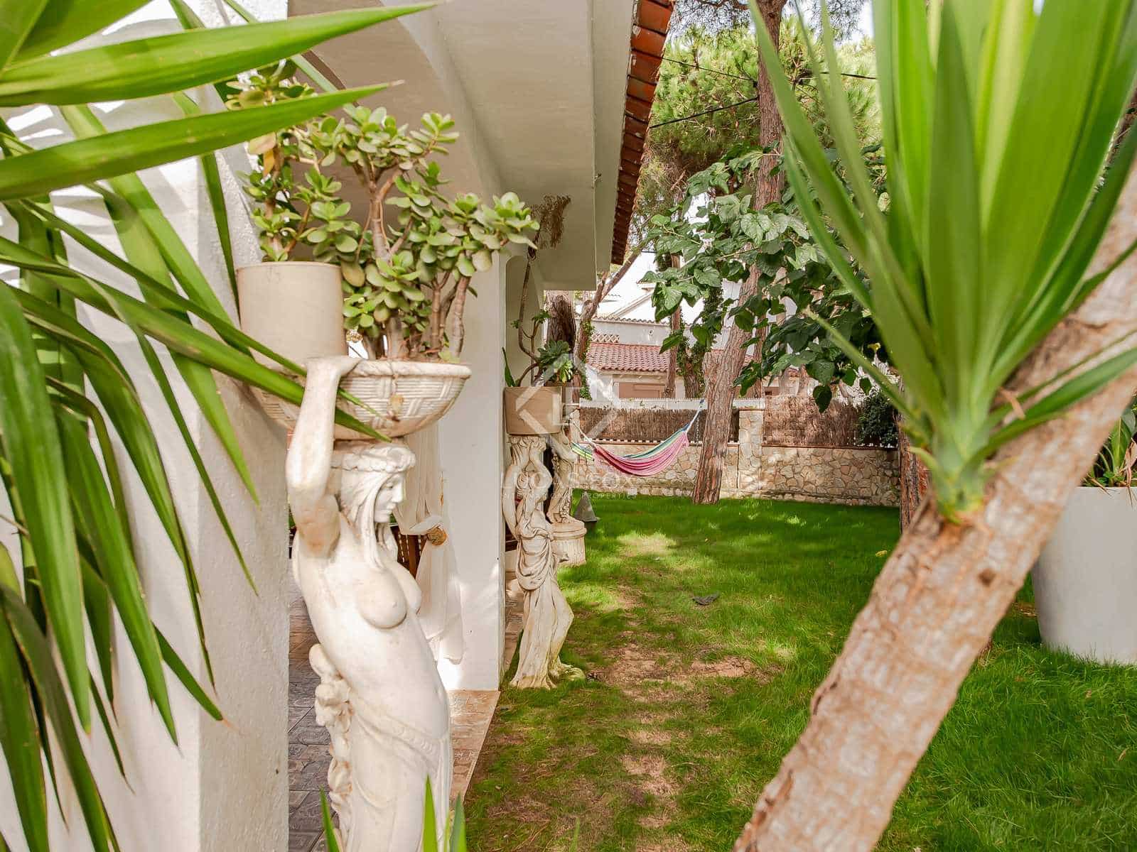 4 slaapkamer Villa te koop in Platja d'Aro met zwembad garage - € 1.300.000 (Ref: 7215566)