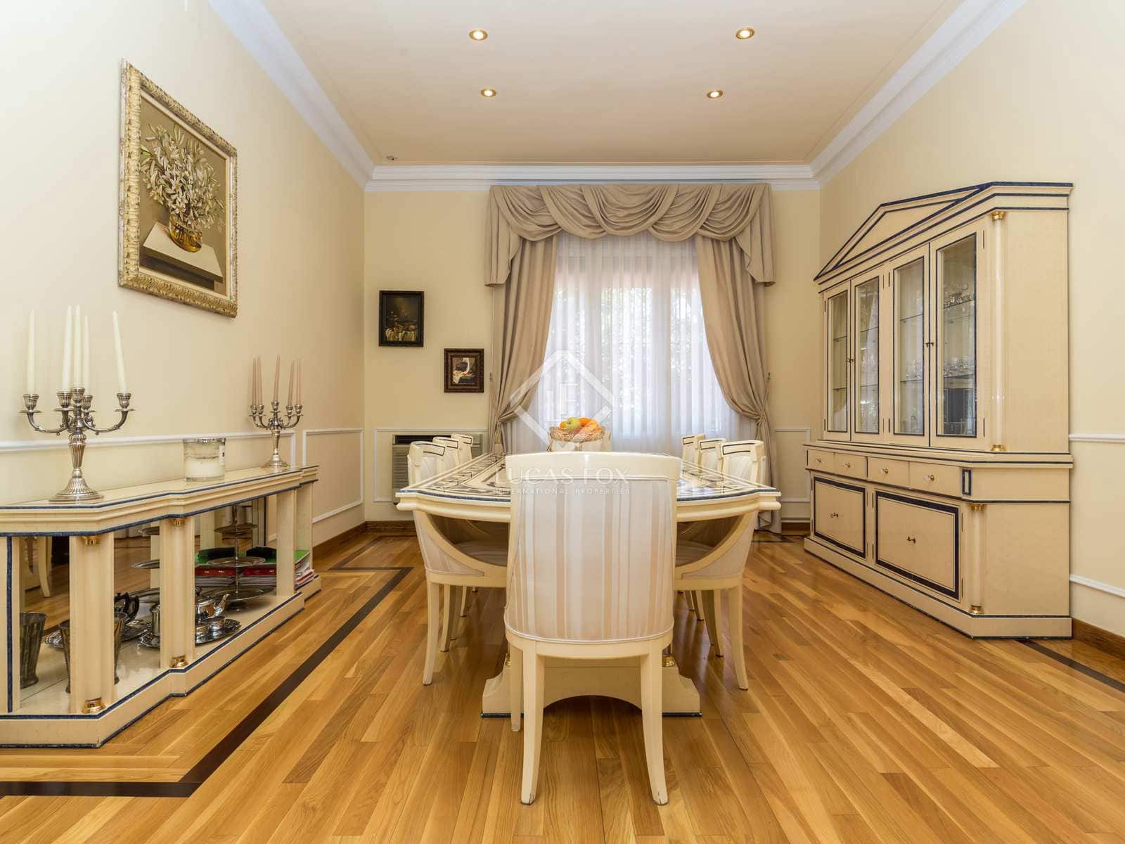 9 soveværelse Finca/Landehus til salg i Sant Just Desvern med swimmingpool garage - € 9.700.000 (Ref: 7225497)