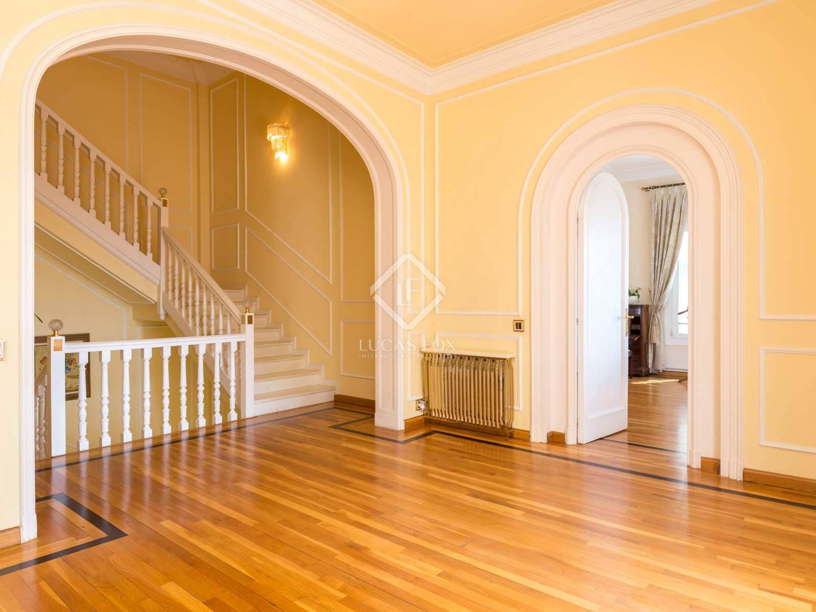 9 soveværelse Finca/Landehus til salg i Sant Just Desvern med swimmingpool garage - € 9.700.000 (Ref: 7225497)