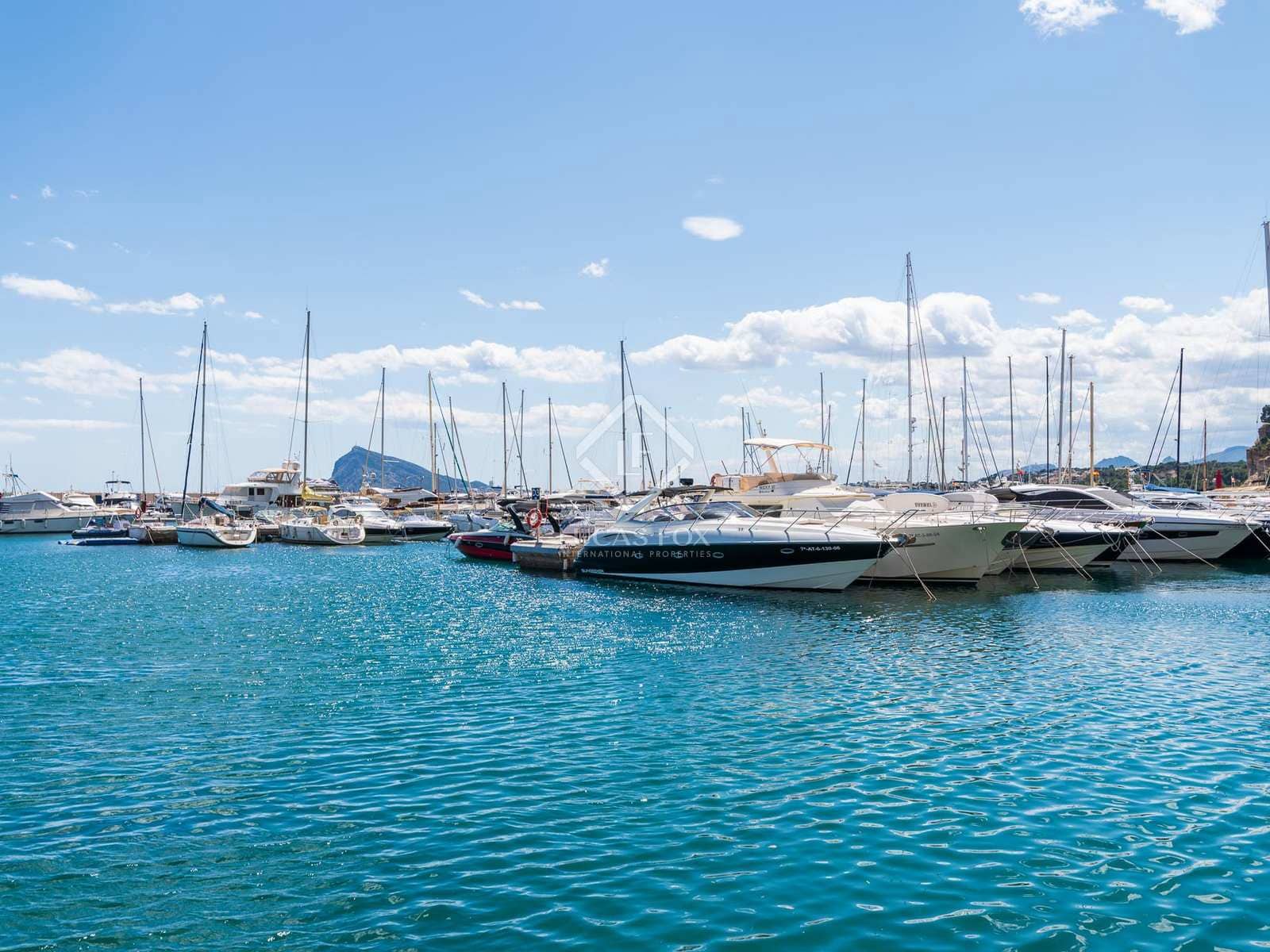 3 bedroom Villa for sale in Altea with pool garage - € 1,450,000 (Ref: 7225817)