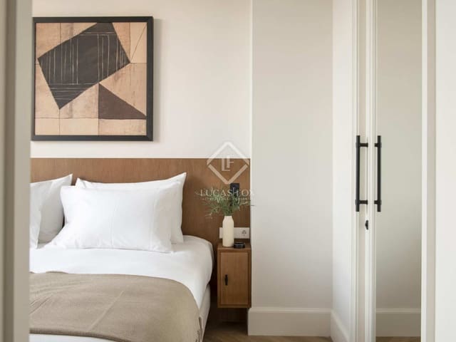 3 slaapkamer Appartement te huur in Barcelona stad - € 14.000 (Ref: 7225820)