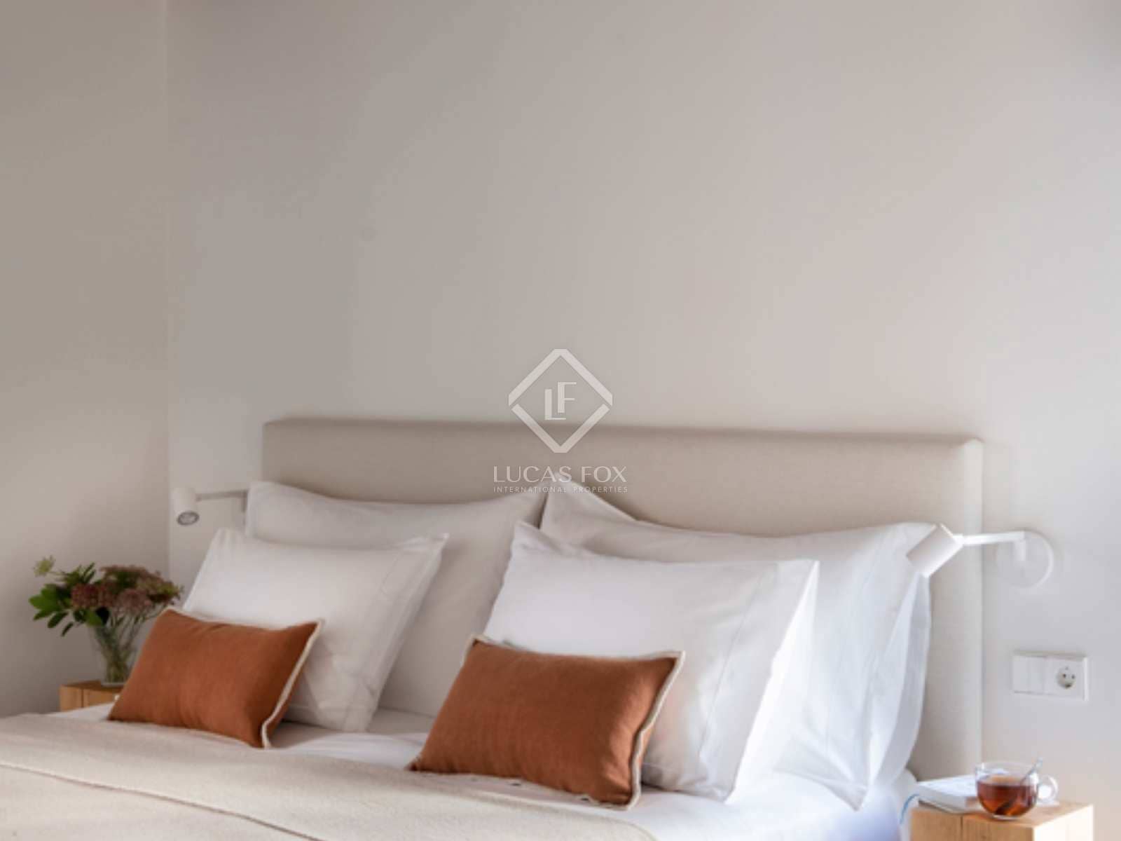 3 soveværelse Penthouse til leje i Barcelona by med swimmingpool - € 20.000 (Ref: 7225828)