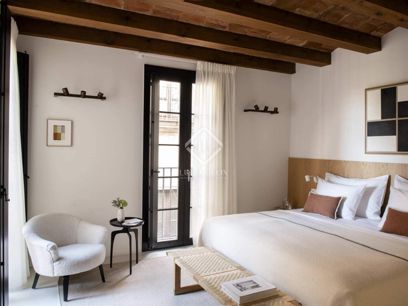 3 soveværelse Penthouse til leje i Barcelona by med swimmingpool - € 20.000 (Ref: 7225828)