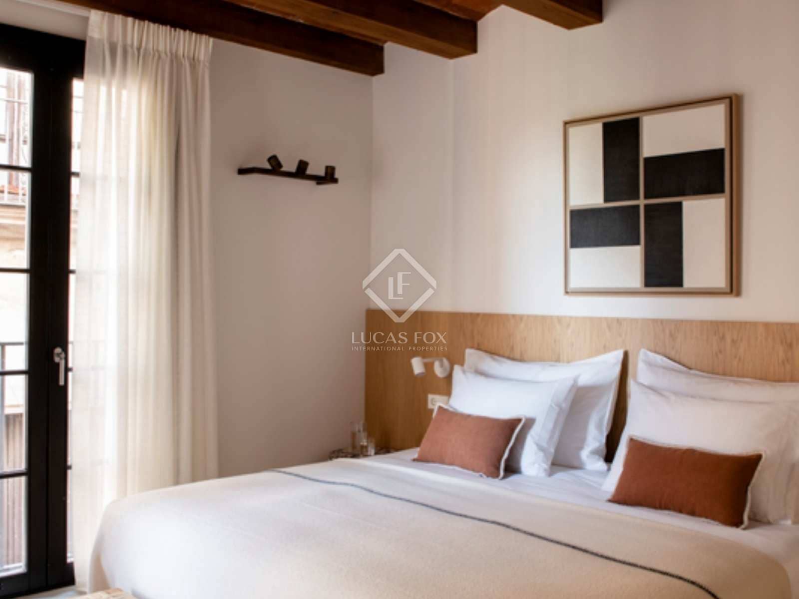 3 soveværelse Penthouse til leje i Barcelona by med swimmingpool - € 20.000 (Ref: 7225828)