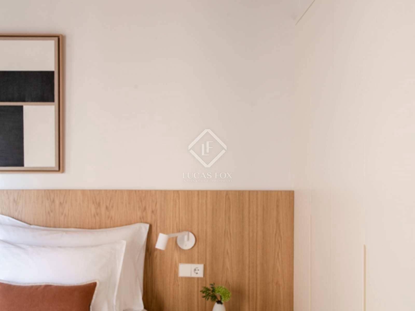 3 soveværelse Penthouse til leje i Barcelona by med swimmingpool - € 20.000 (Ref: 7225828)