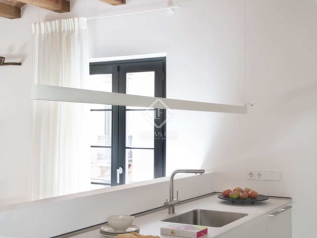 3 sovrum Lägenhet att hyra i Barcelona stad med pool - 10 000 € (Ref: 7225830)