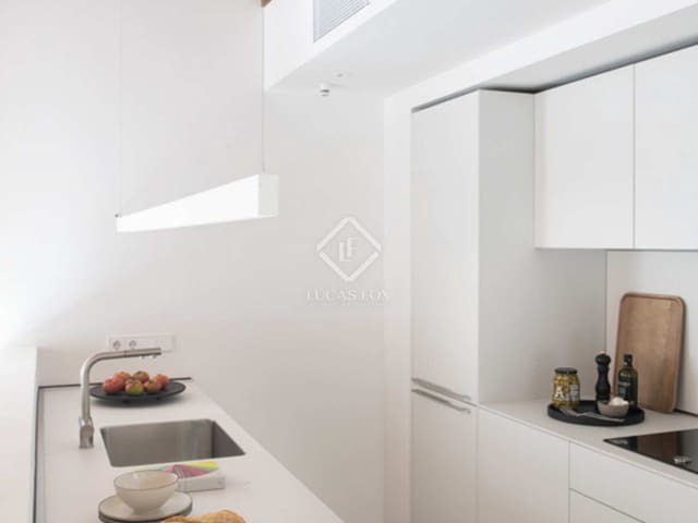 3 sovrum Lägenhet att hyra i Barcelona stad med pool - 10 000 € (Ref: 7225830)