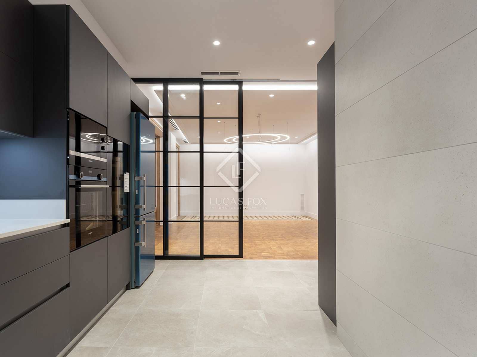 3 sypialnia Apartament do wynajęcia w Miasto Barcelona - 8 000 € (Ref: 7225839)