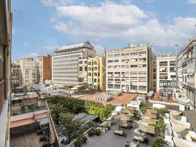 3 soveværelse Lejlighed til leje i Barcelona by - € 2.389 (Ref: 7225842)
