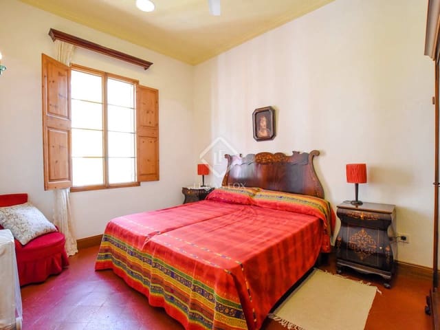 4 bedroom Villa for rent in Ciutadella de Menorca - € 2,000 (Ref: 7225889)