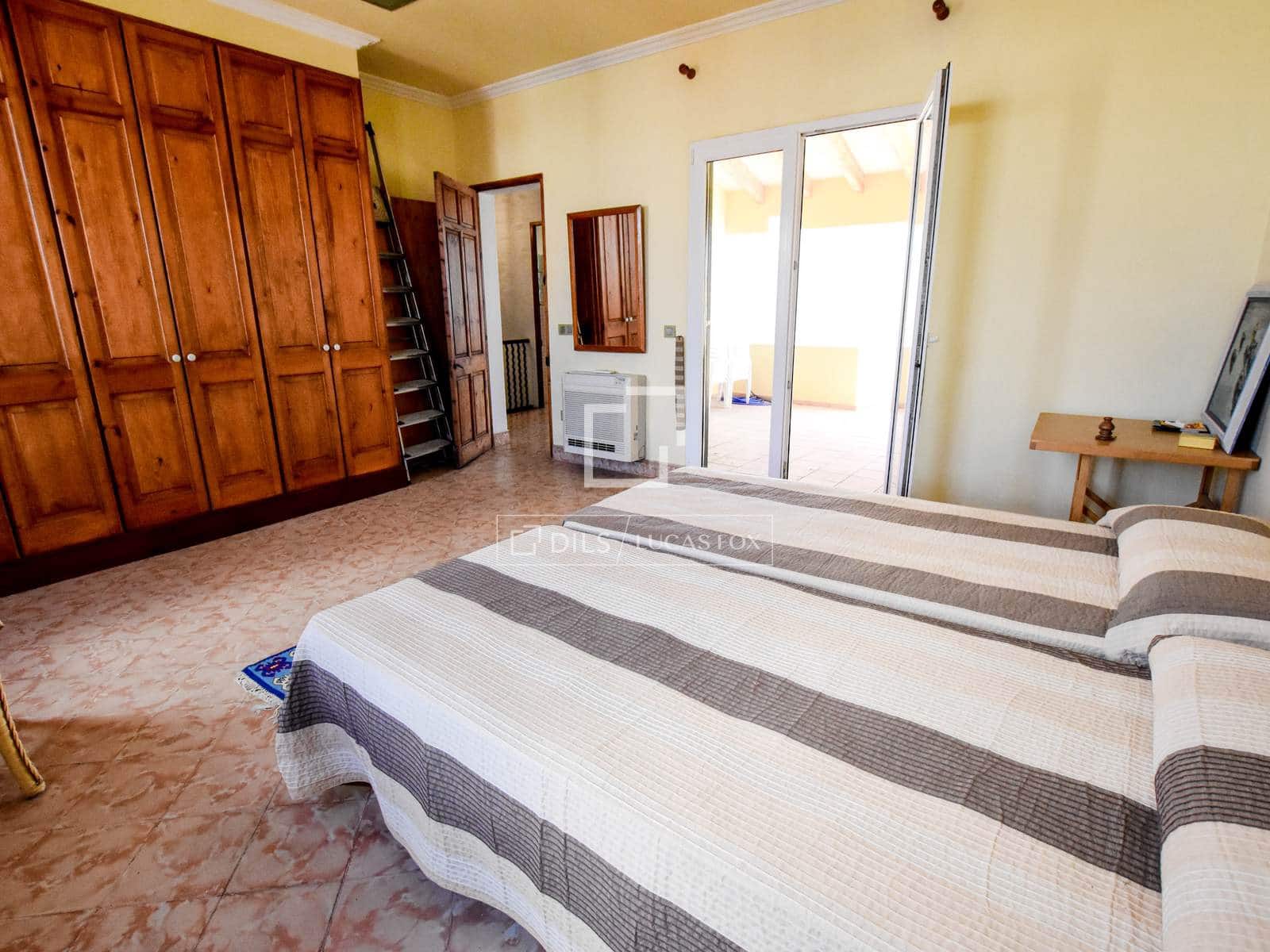 4 bedroom Villa for rent in Ciutadella de Menorca - € 2,000 (Ref: 7225889)