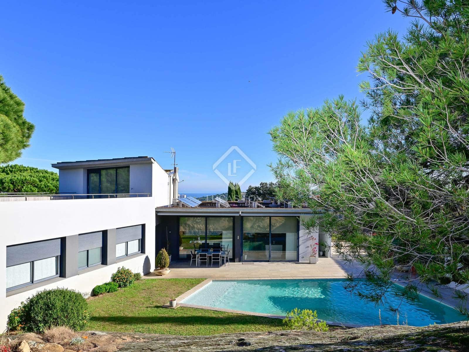 5 soverom Villa til salgs i Sant Feliu de Guixols med svømmebasseng garasje - € 1 575 000 (Ref: 7225897)