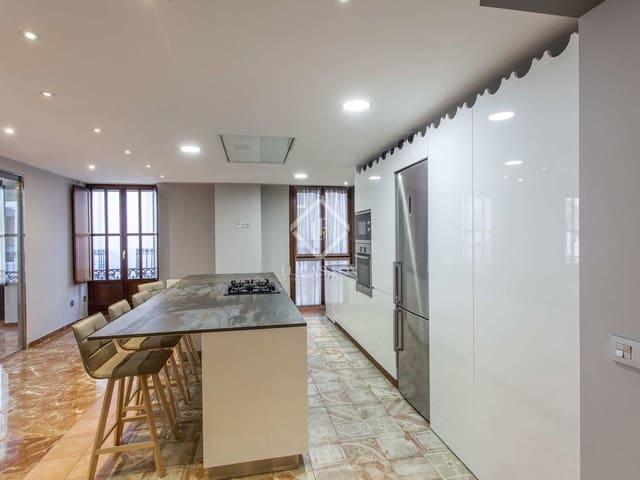 3 soveværelse Lejlighed til leje i Valencia by med garage - € 2.800 (Ref: 7225907)
