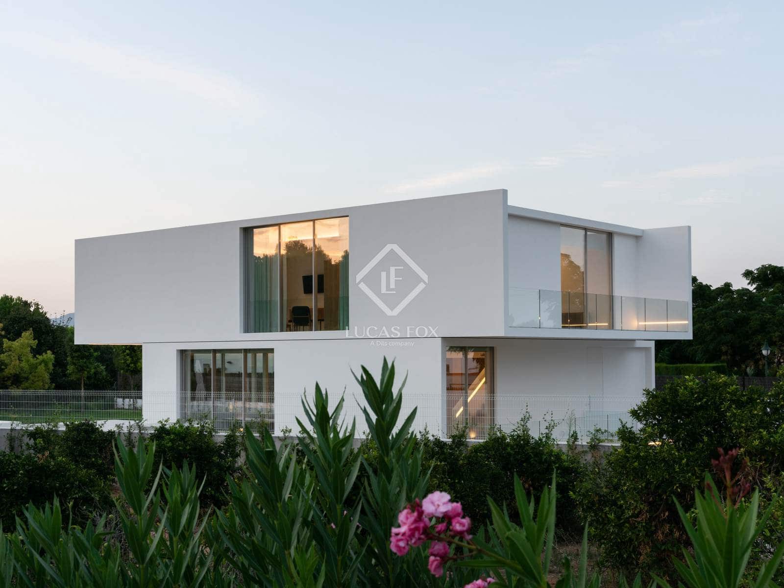 6 soveværelse Villa til leje i Betera med swimmingpool garage - € 15.000 (Ref: 7225912)