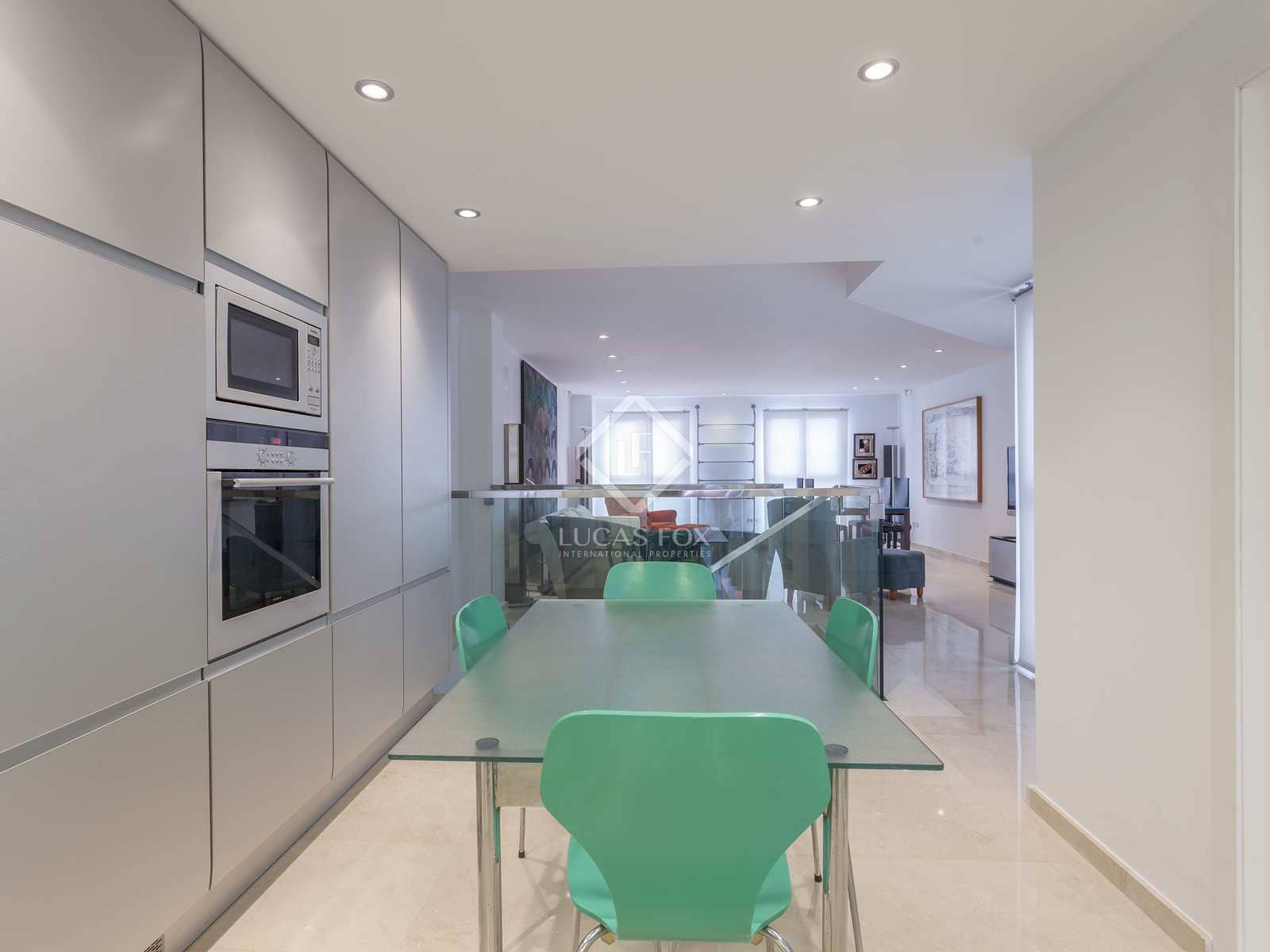 3 sovrum Takvåning att hyra i Valencia stad - 4 500 € (Ref: 7225917)