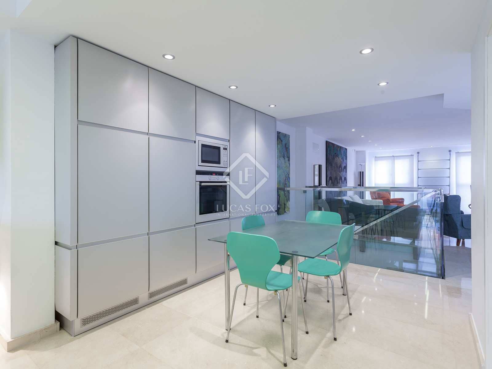 3 sovrum Takvåning att hyra i Valencia stad - 4 500 € (Ref: 7225917)