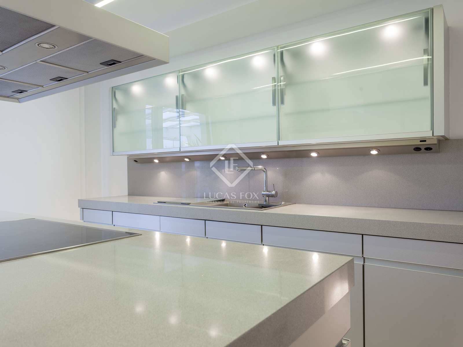 3 sovrum Takvåning att hyra i Valencia stad - 4 500 € (Ref: 7225917)