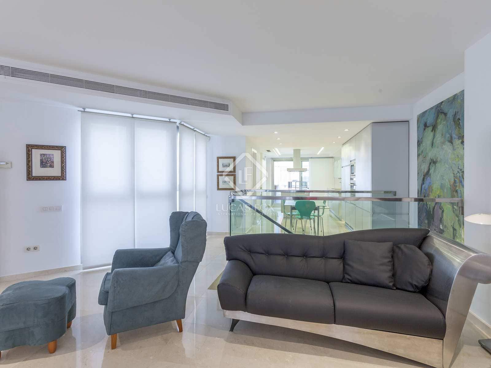 3 sovrum Takvåning att hyra i Valencia stad - 4 500 € (Ref: 7225917)